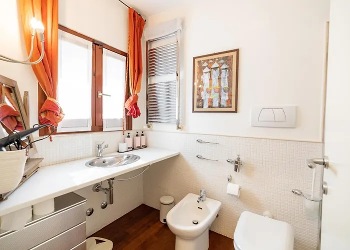 Terrazza Garibaldi By Postcardsfrom Appartement