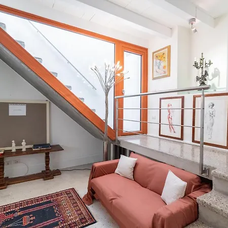 Terrazza Garibaldi By Postcardsfrom * فيرونا