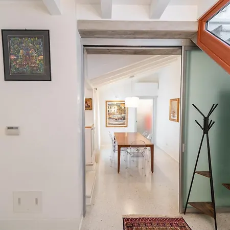 Terrazza Garibaldi By Postcardsfrom شقة *