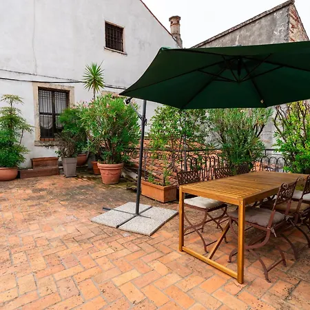 Terrazza Garibaldi By Postcardsfrom شقة فيرونا