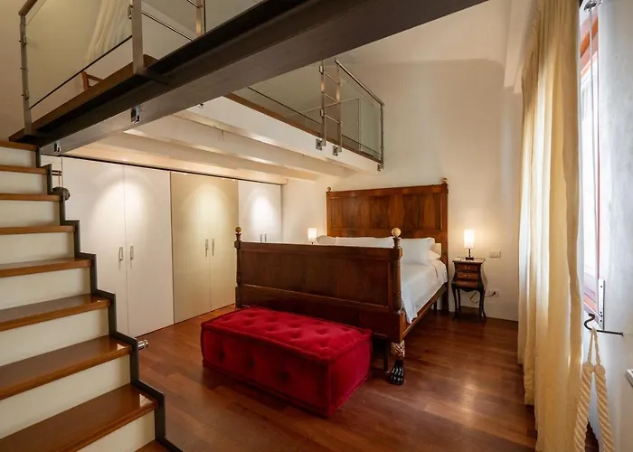 Terrazza Garibaldi By Postcardsfrom Apartamento *