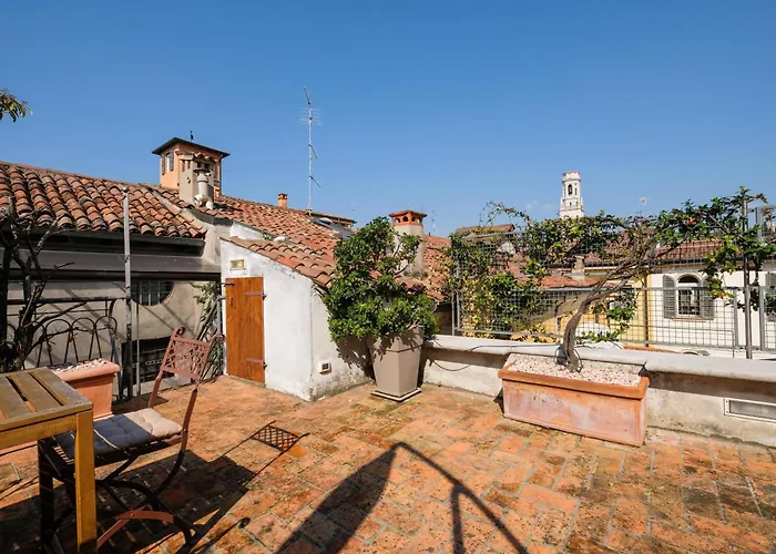 Terrazza Garibaldi By Postcardsfrom Apartmán