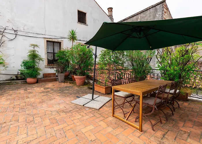 Terrazza Garibaldi By Postcardsfrom Apartmán Verona