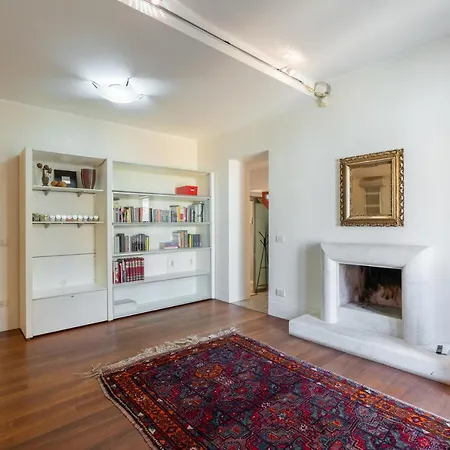 Terrazza Garibaldi By Postcardsfrom Apartman *