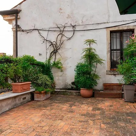 Apartman Terrazza Garibaldi By Postcardsfrom *